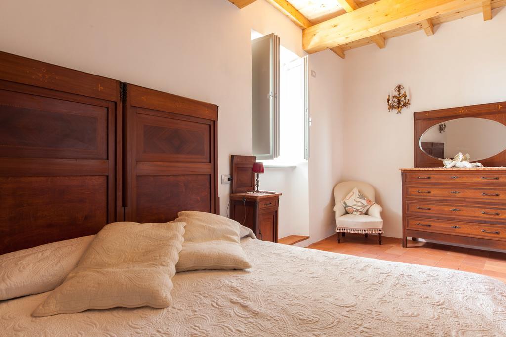 Villa Casa Breccia Compignano  Zimmer foto